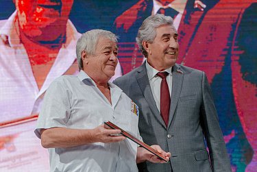 Сергей Грачев: «ФОКи должны работать для всех людей. В холдинге УГМК это хорошо понимают»